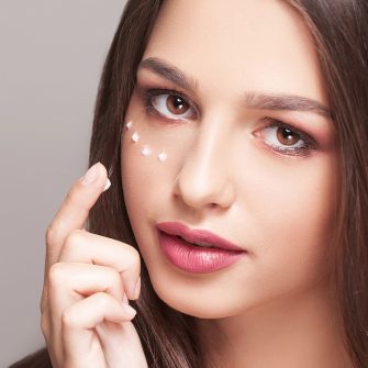 Szemkörnyékápolók